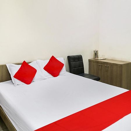Hotel Oyo Flagship Pawan Park Vellore Exterior foto