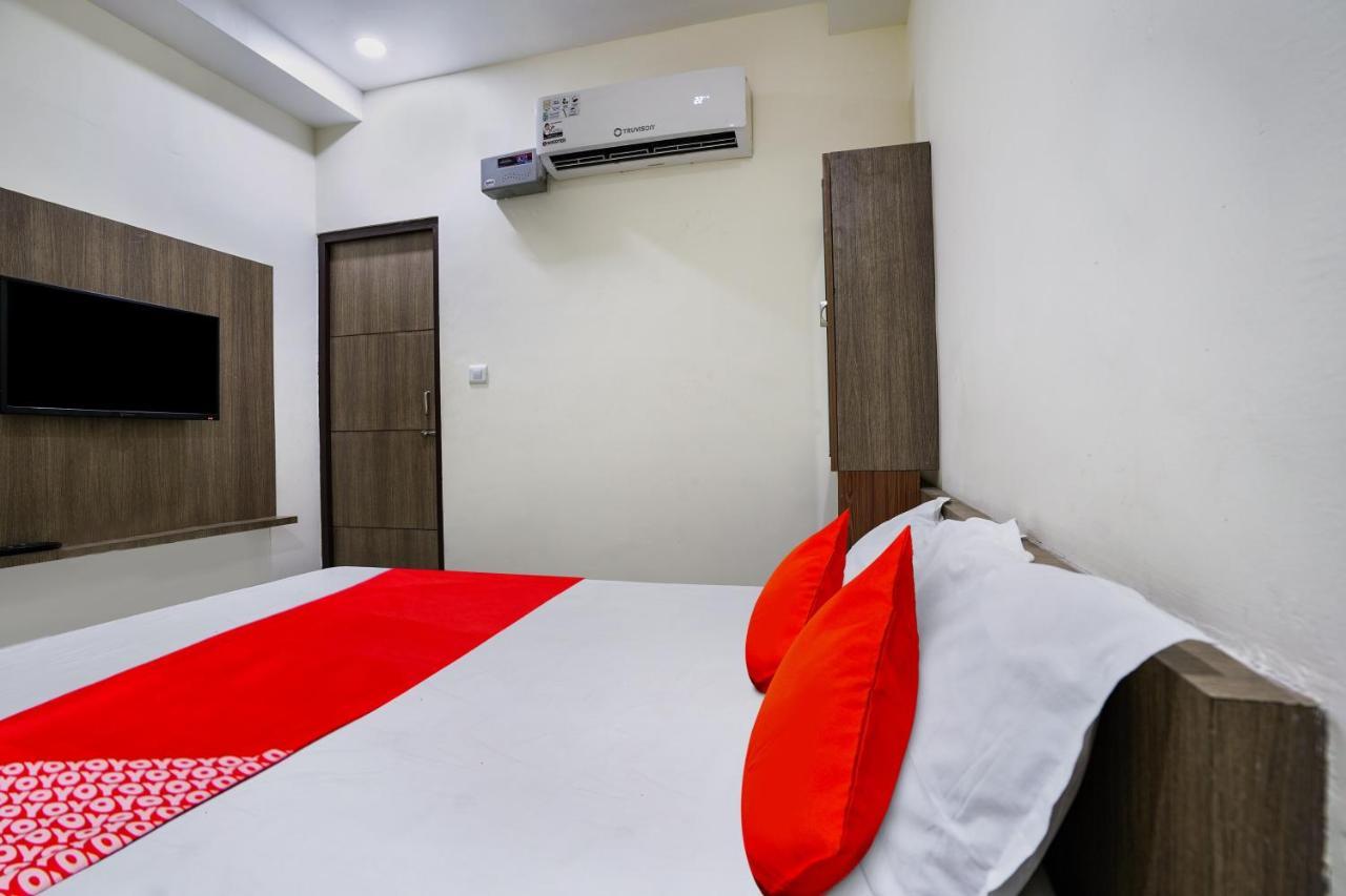 Hotel Oyo Flagship Pawan Park Vellore Exterior foto